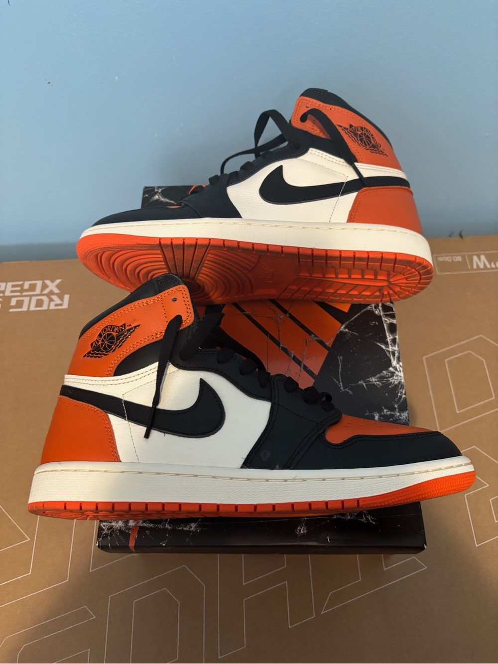 Jordan 1 shattered backboard